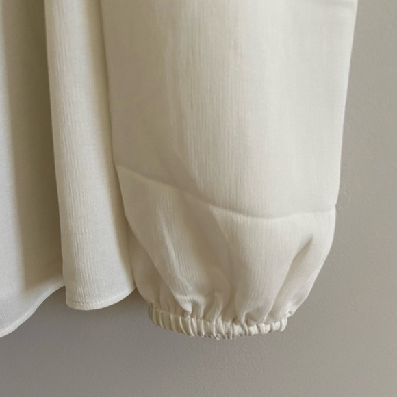 Ann Taylor Off The Shoulder Blouse - Picture 5 of 8